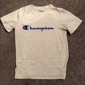 ‼️‼️‼️SOLD‼️‼️‼️ Champion Shirt